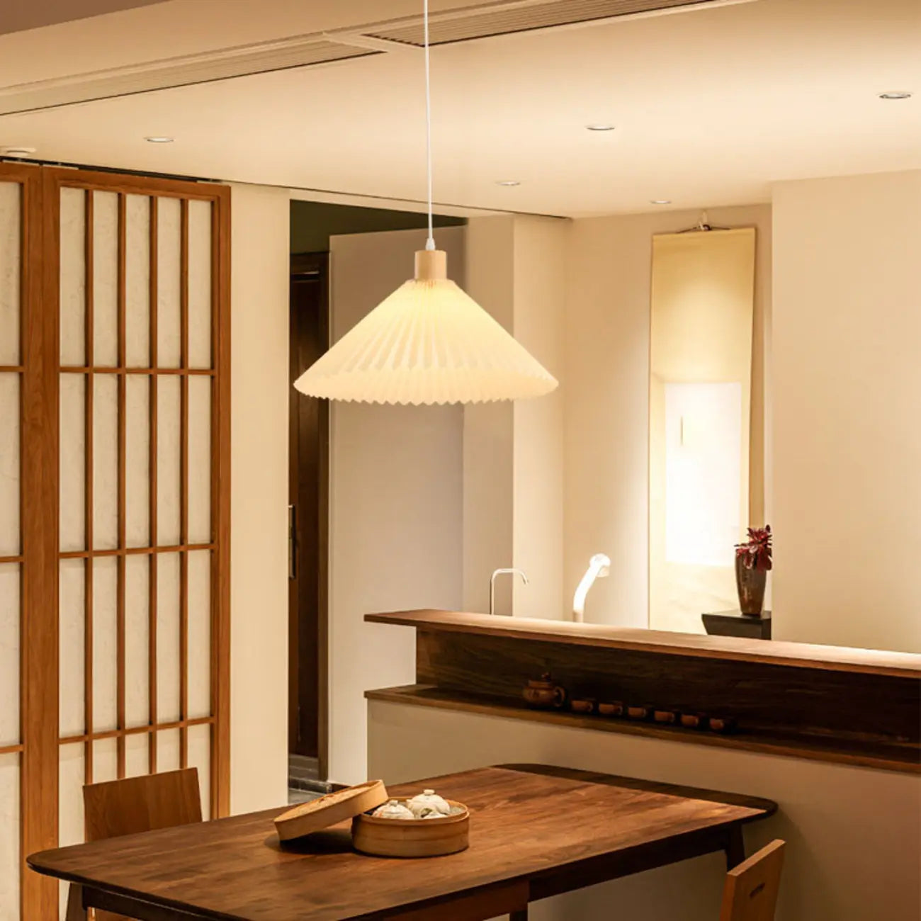 Suspension de cuisine moderne en tissu plissé beige
