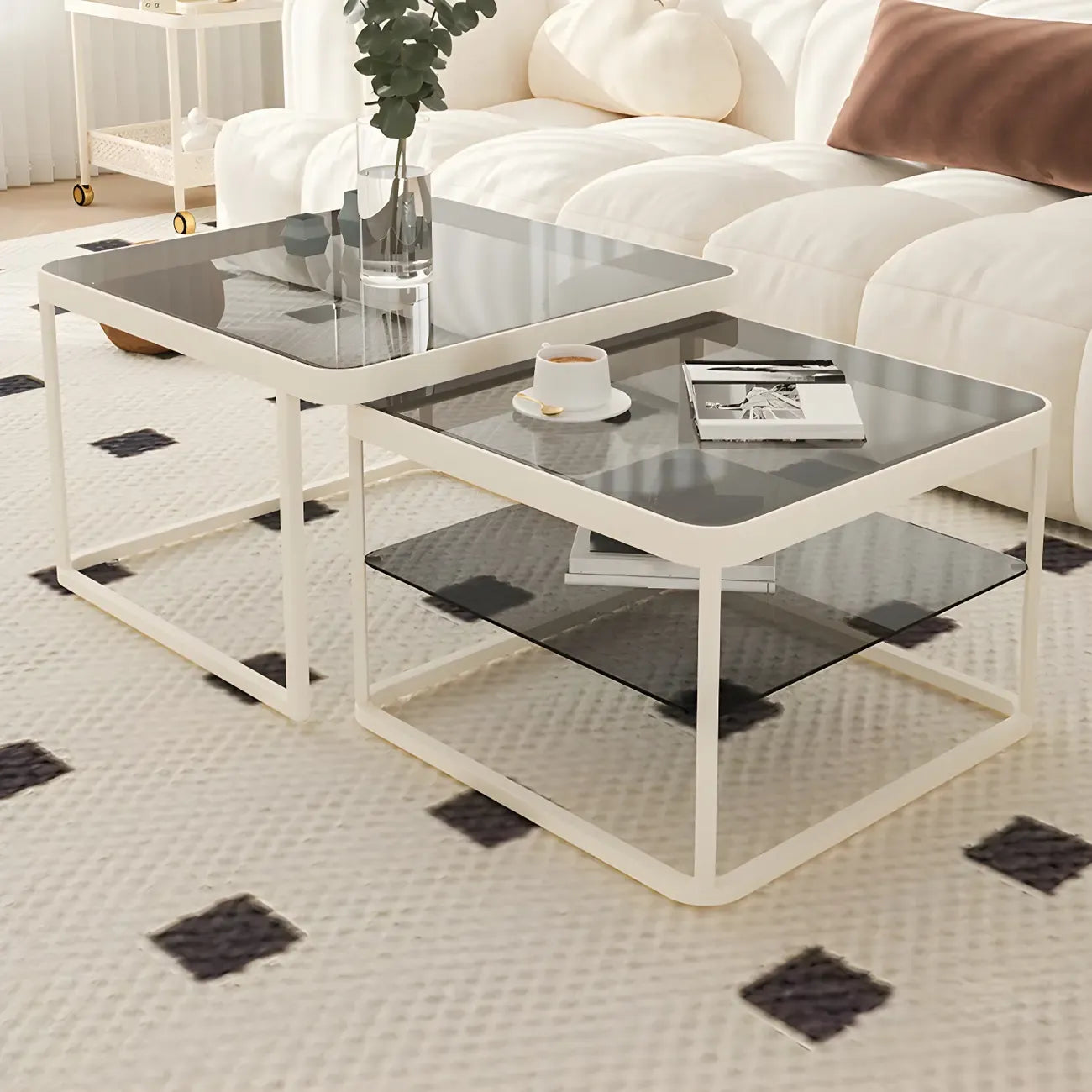 Table basse gigogne moderne en verre noir avec rangement