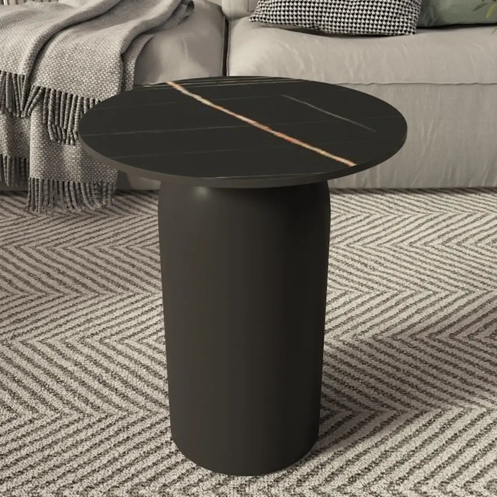 Table basse ronde minimaliste blanche avec plateau en pierre