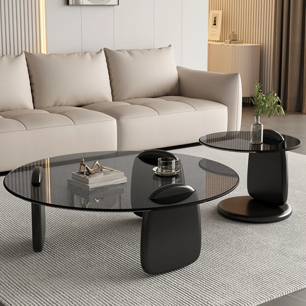Table basse ronde moderne en verre avec piédestal