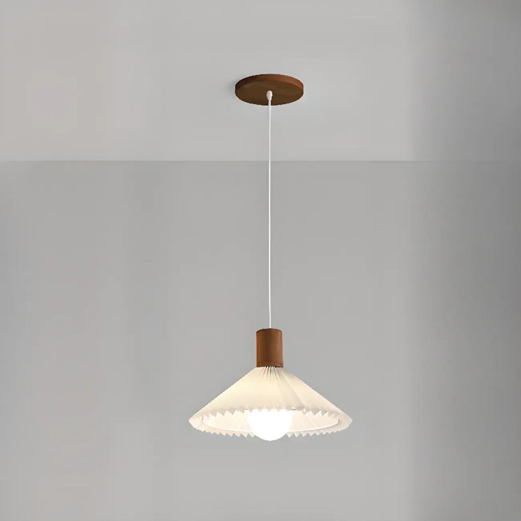 Suspension plissée beige moderne pour salle à manger