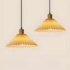 Suspension plissée beige moderne pour salle à manger
