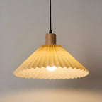 Suspension plissée beige moderne pour salle à manger