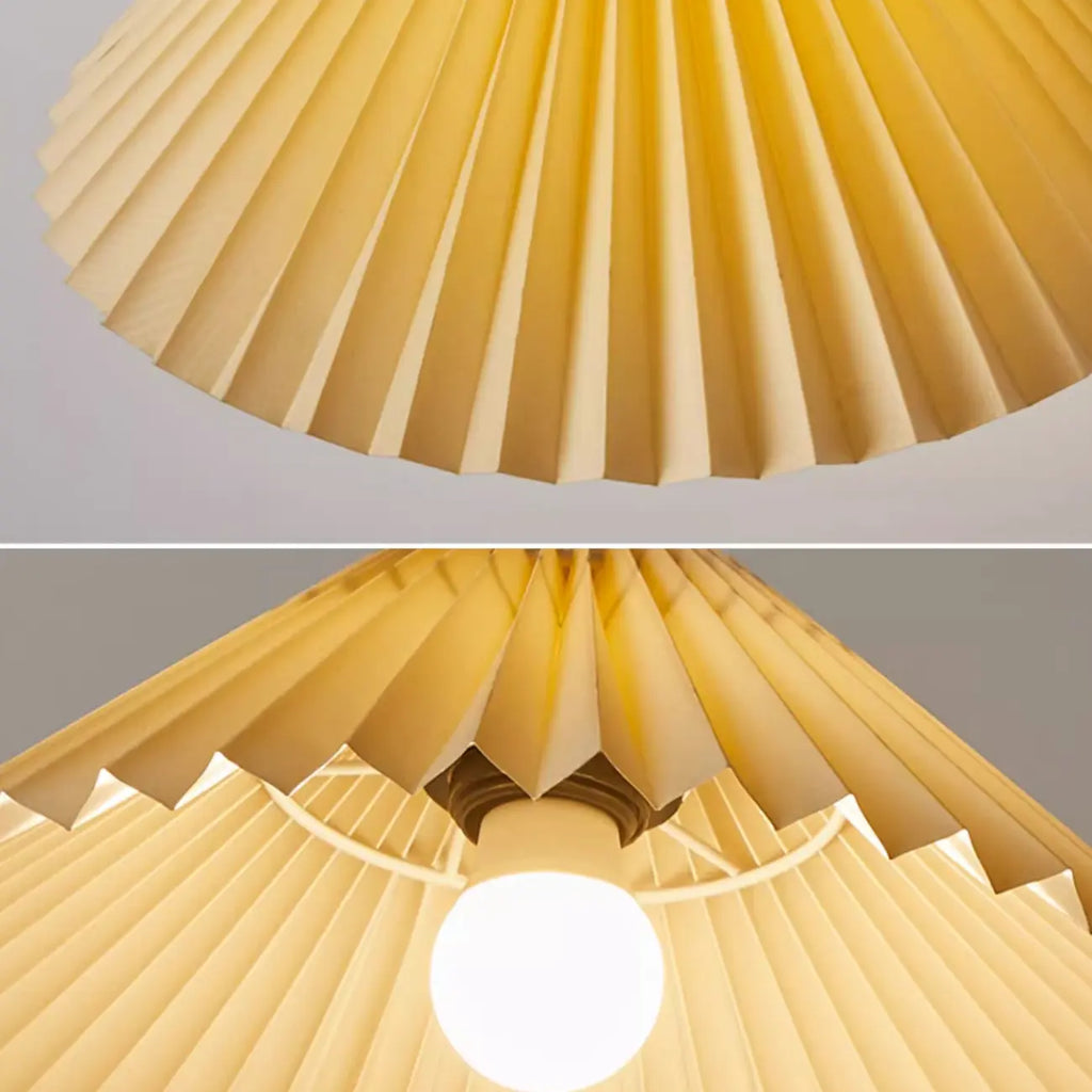 Suspension plissée beige moderne pour salle à manger