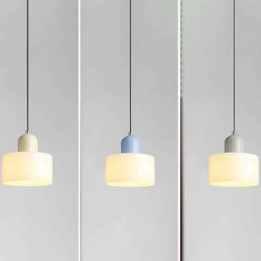 Suspension moderne crème avec abat-jour en verre pour chambre
