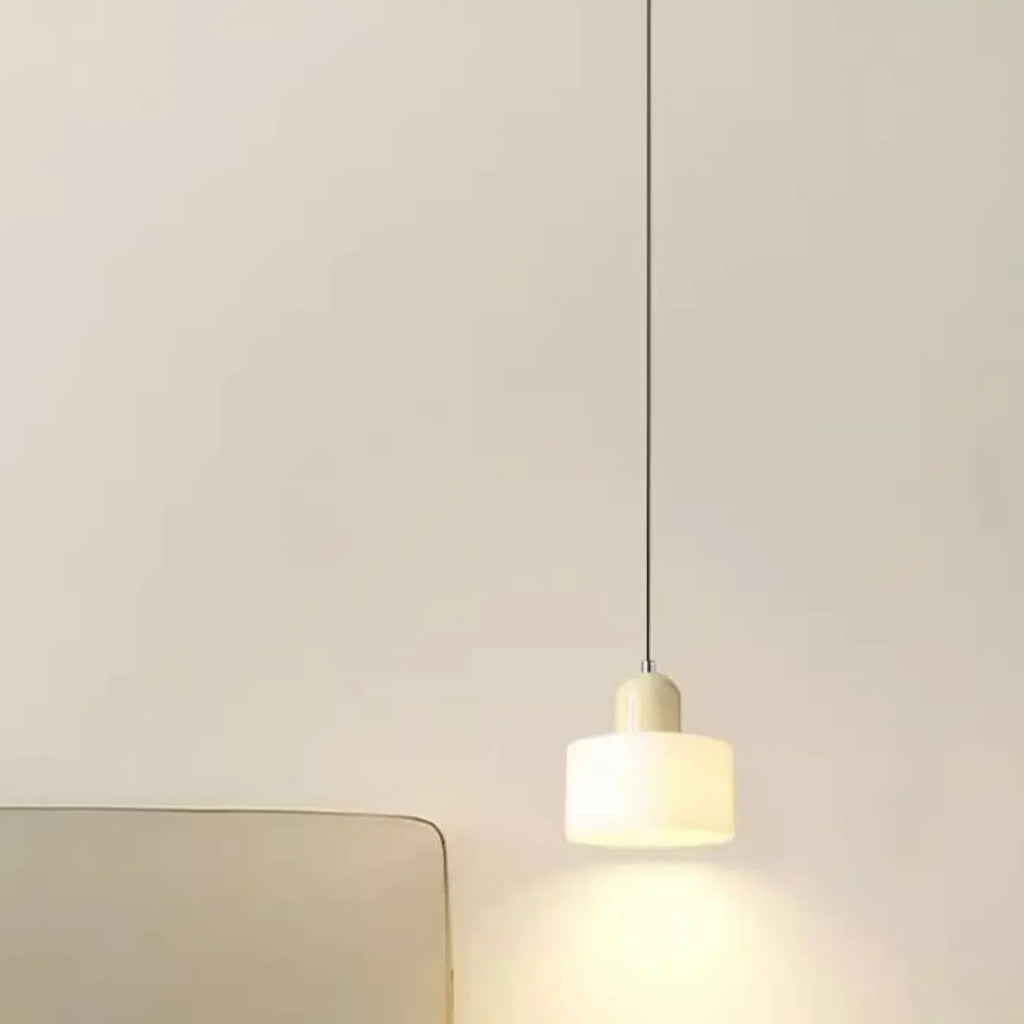 Suspension moderne crème avec abat-jour en verre pour chambre