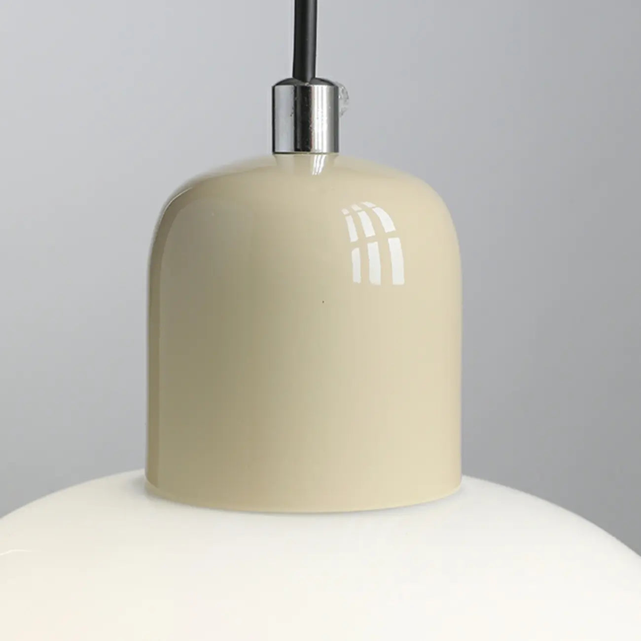 Suspensions minimalistes en céramique avec globe et longueur réglable