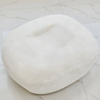 Joli fauteuil à bascule blanc rembourré avec repose-pieds pour l'intérieur