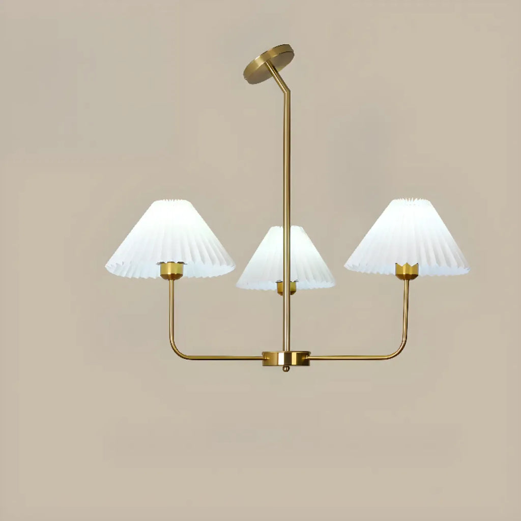 Lustre moderne doré avec abat-jour plissés pour salon