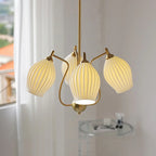 Lustre moderne et élégant en verre blanc pour salon