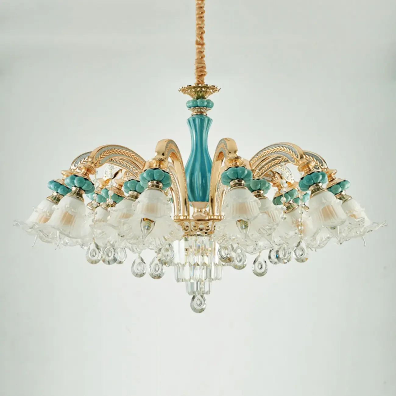 Lustre en cristal avec éclairage encastré pour salon et forme de fleur en verre