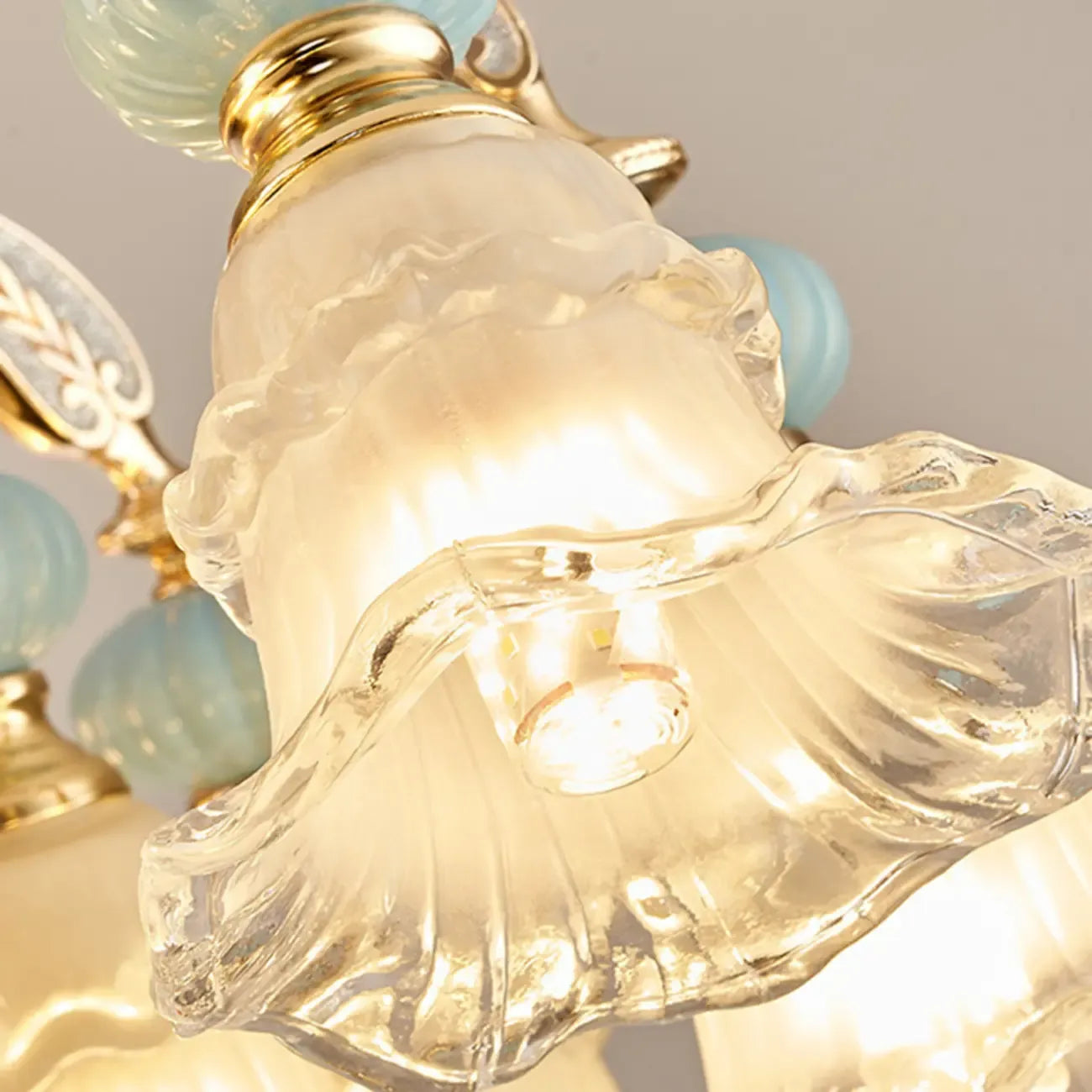 Lustre vintage en verre à motif floral pour salon