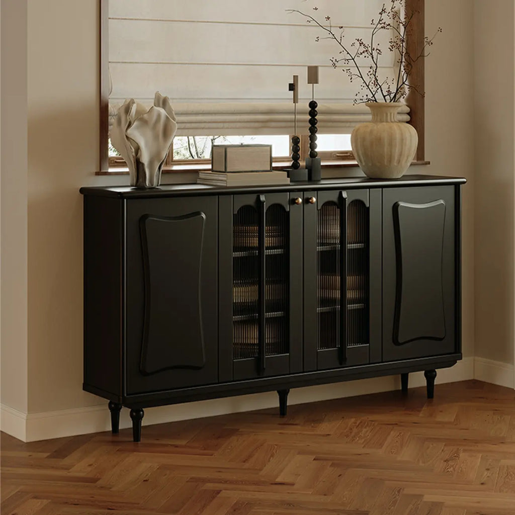 Buffet médiéval en bois noir avec étagères