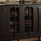 Buffet médiéval en bois noir avec étagères