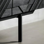 Buffet moderne en bois noir géométrique avec placards