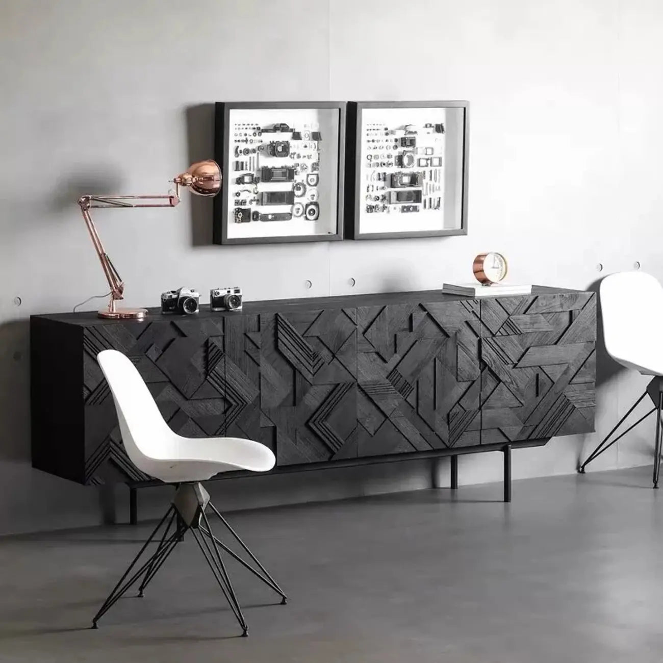 Buffet moderne en bois noir géométrique avec placards