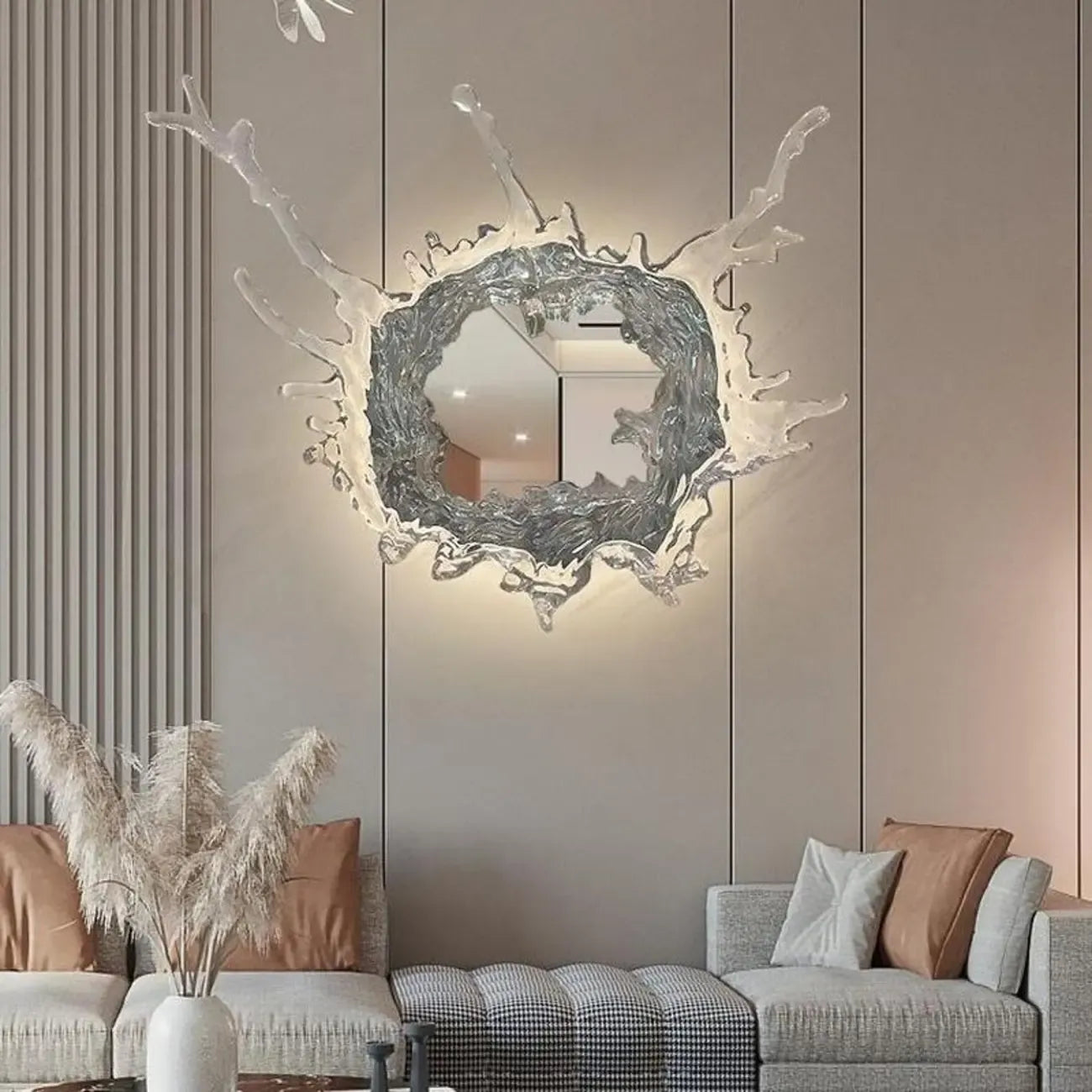 Applique murale design en résine argentée avec brumisateur pour la décoration intérieure