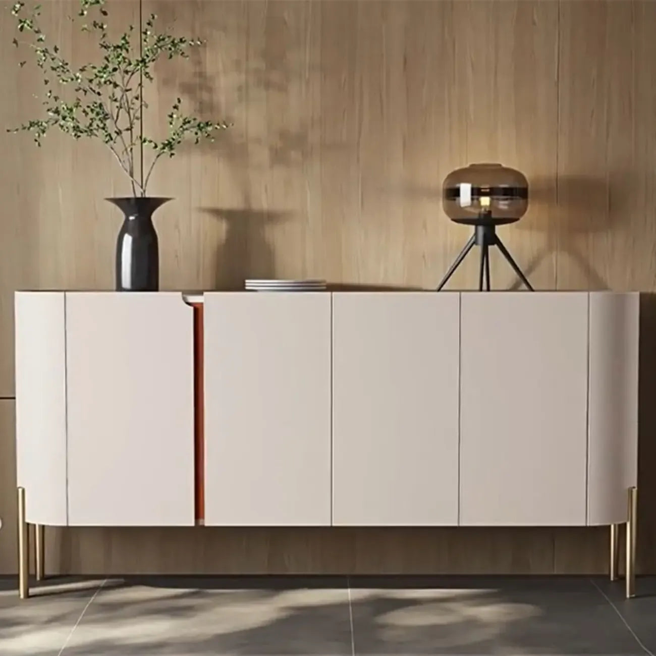 Buffet glamour en bois blanc cassé avec placards