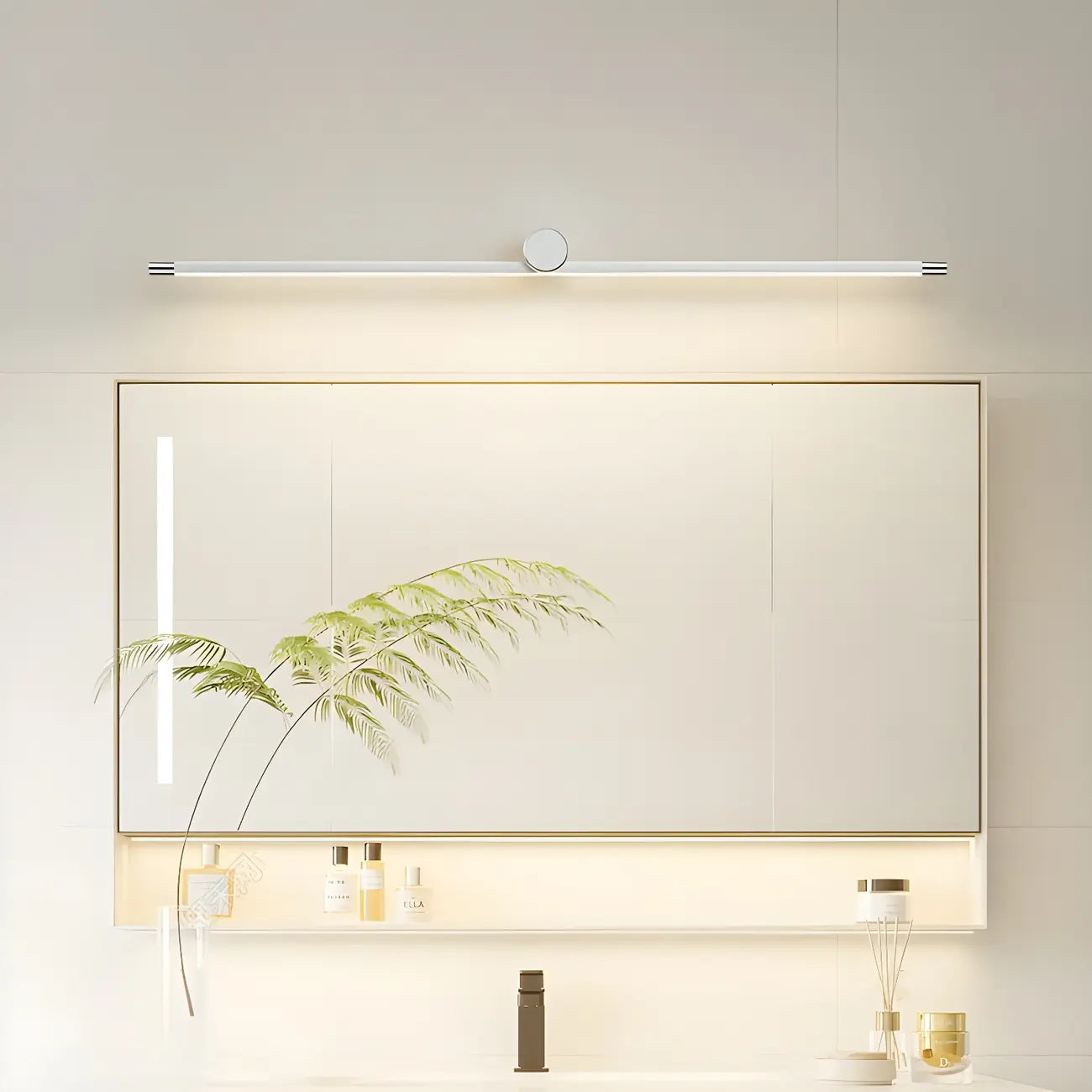 Applique murale LED blanche minimaliste à tube long pour salle de bain