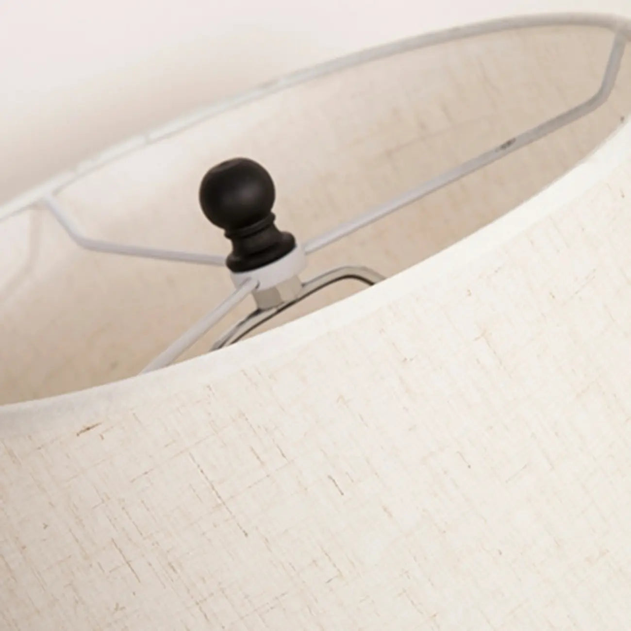 Lampe de table géométrique noire avec abat-jour en tissu pour chambre à coucher