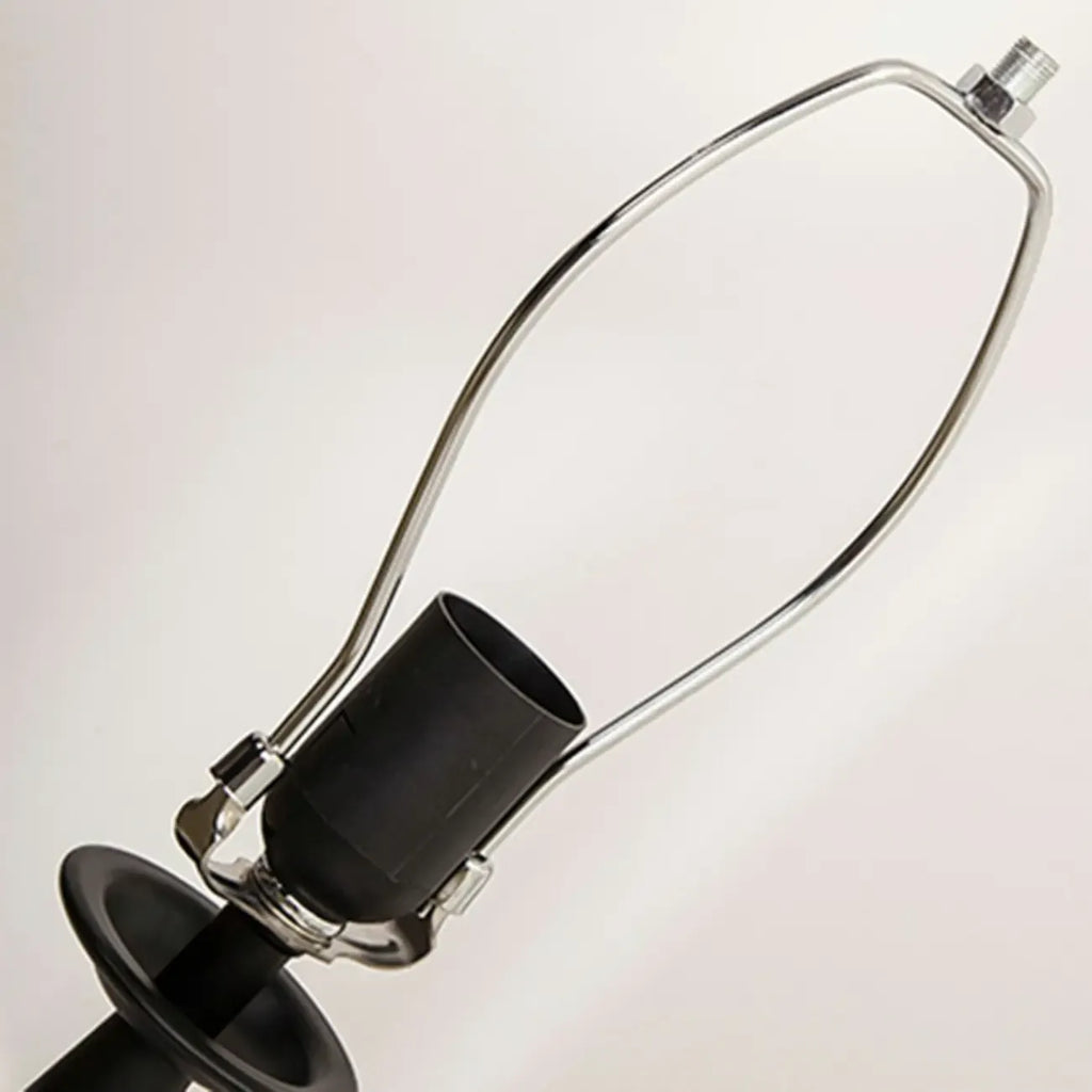 Lampe de table géométrique noire avec abat-jour en tissu pour chambre à coucher