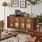 Buffet moderne en bois brun avec étagères réglables