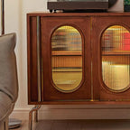 Buffet moderne en bois brun avec étagères réglables
