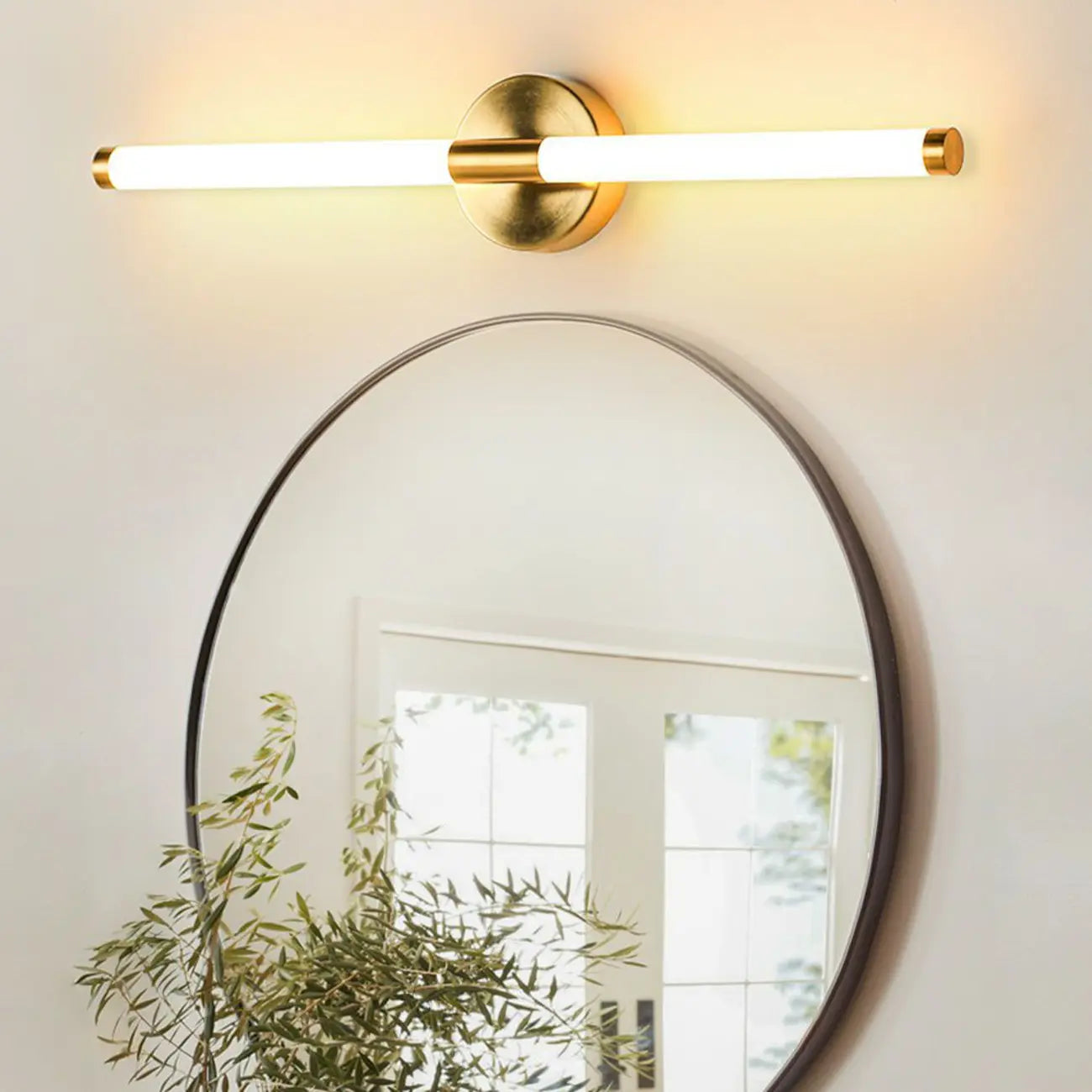 Applique murale moderne en métal tubulaire doré à LED pour chambre à coucher