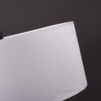 Lampe de table moderne géométrique en tissu, à brancher, pour chambre à coucher