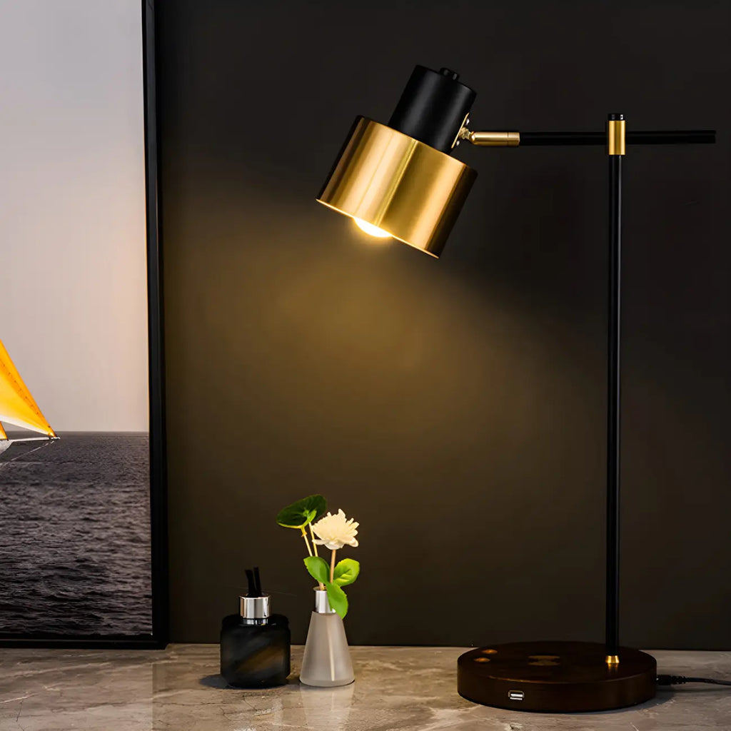 Lampe de table contemporaine en métal noir avec œil protecteur