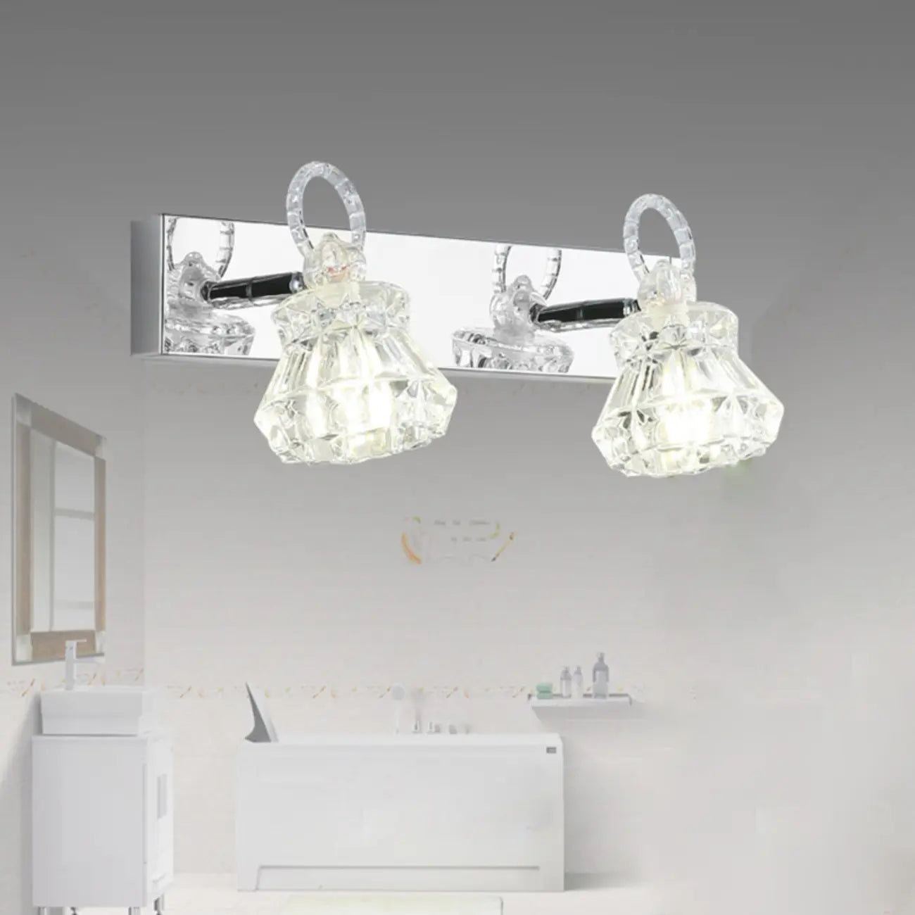 Applique murale de luxe argentée à 3 têtes avec verre transparent pour salle de bain