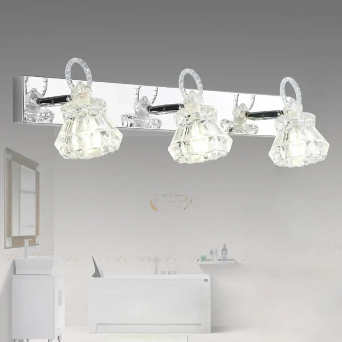 Applique murale de luxe argentée à 3 têtes avec verre transparent pour salle de bain