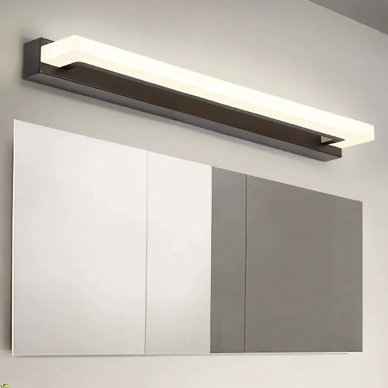 Applique murale LED moderne en acrylique noir à intensité variable pour salle de bain