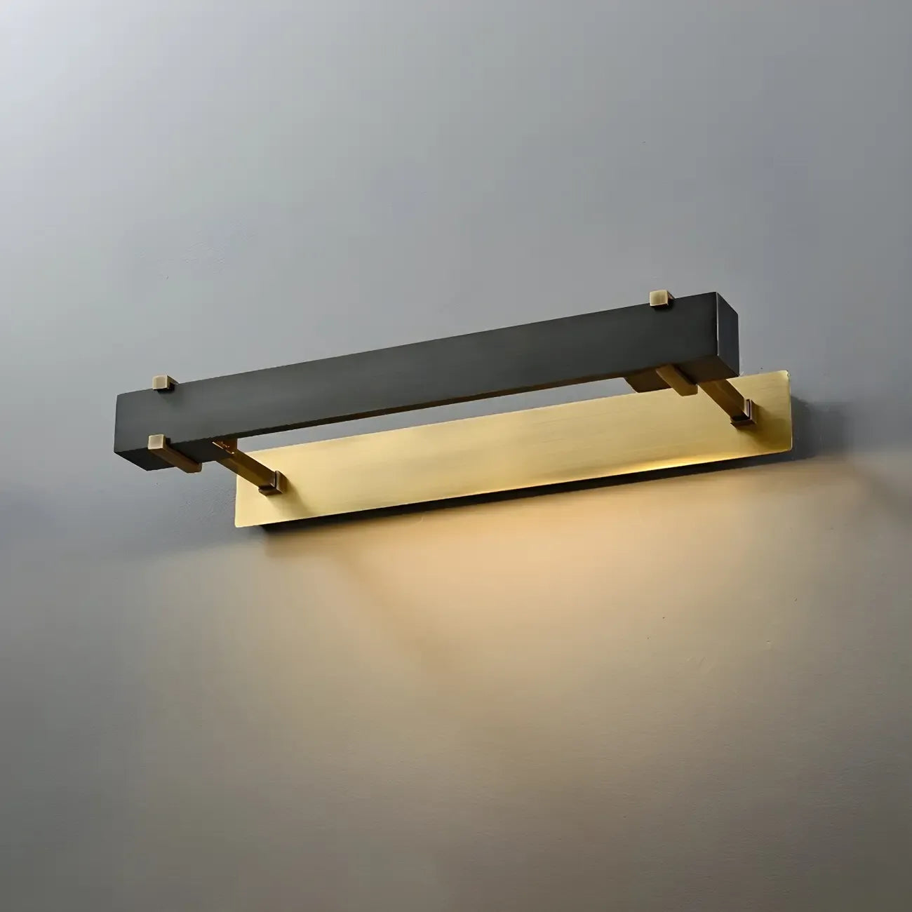 Applique murale carrée en métal noir avec support doré pour la décoration intérieure