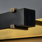 Applique murale carrée en métal noir avec support doré pour la décoration intérieure