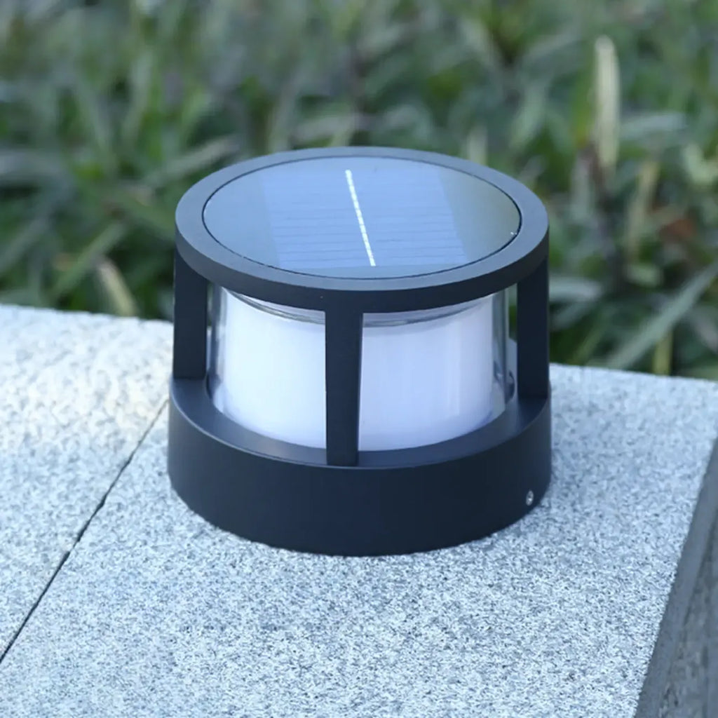 Lampe de table d'extérieur LED moderne au design minimaliste