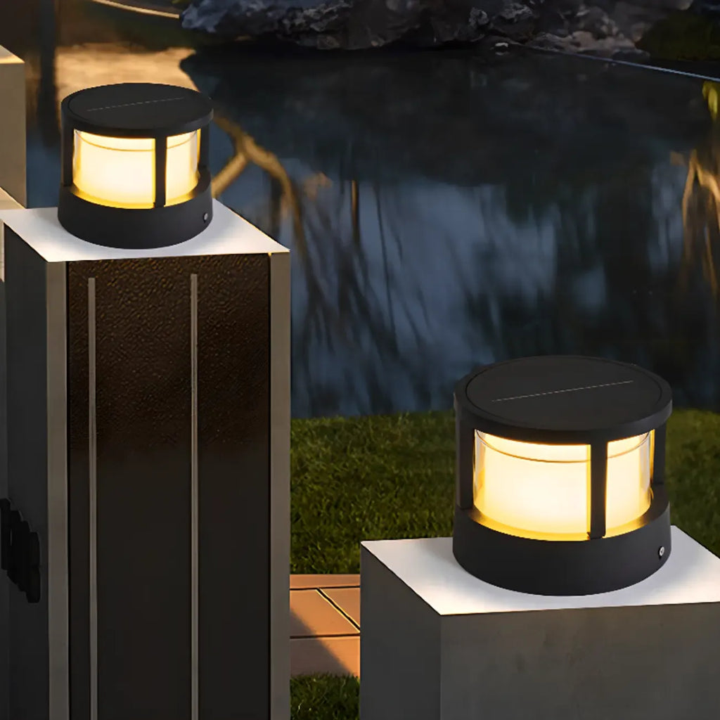 Lampe de table d'extérieur LED moderne au design minimaliste
