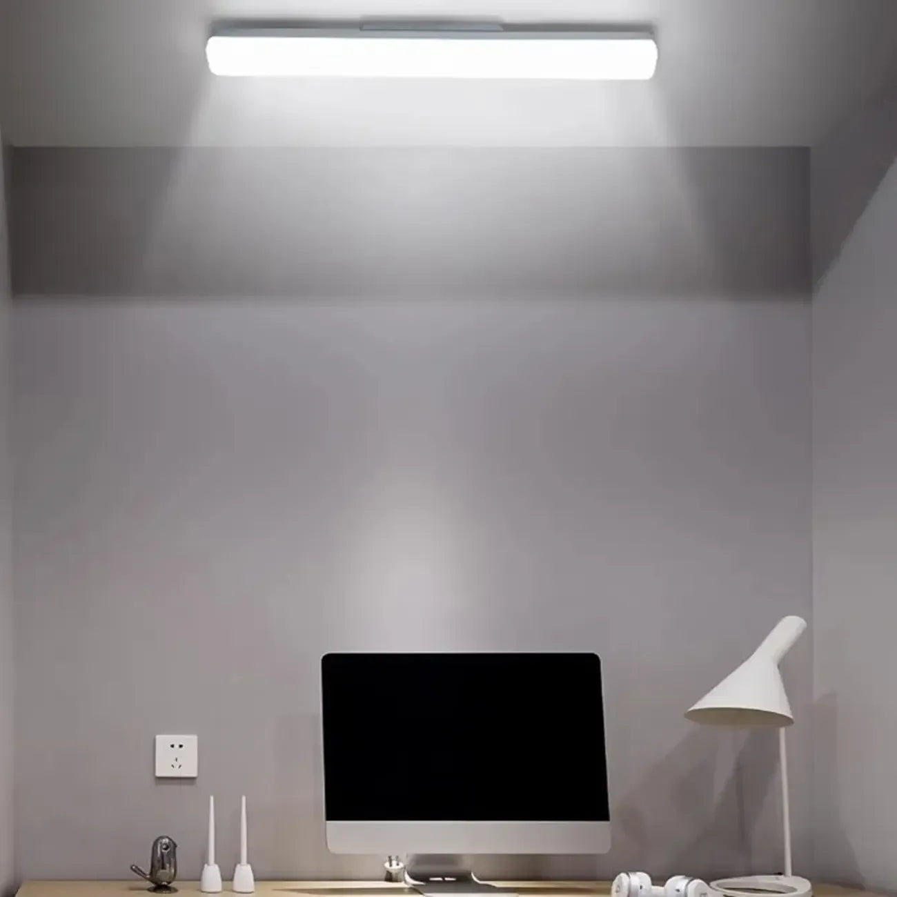 Applique murale LED rectangulaire minimaliste en plastique blanc pour salle de bain