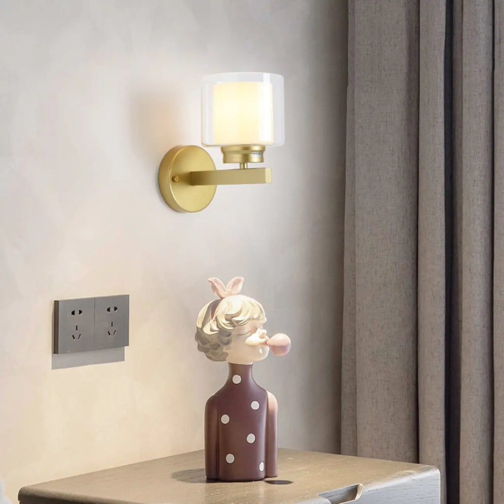 Applique murale moderne cylindrique en laiton avec abat-jour en verre