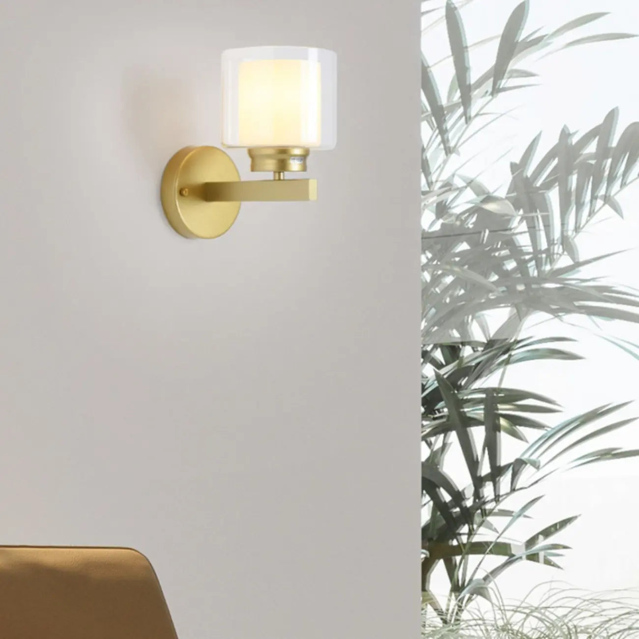 Applique murale moderne cylindrique en laiton avec abat-jour en verre
