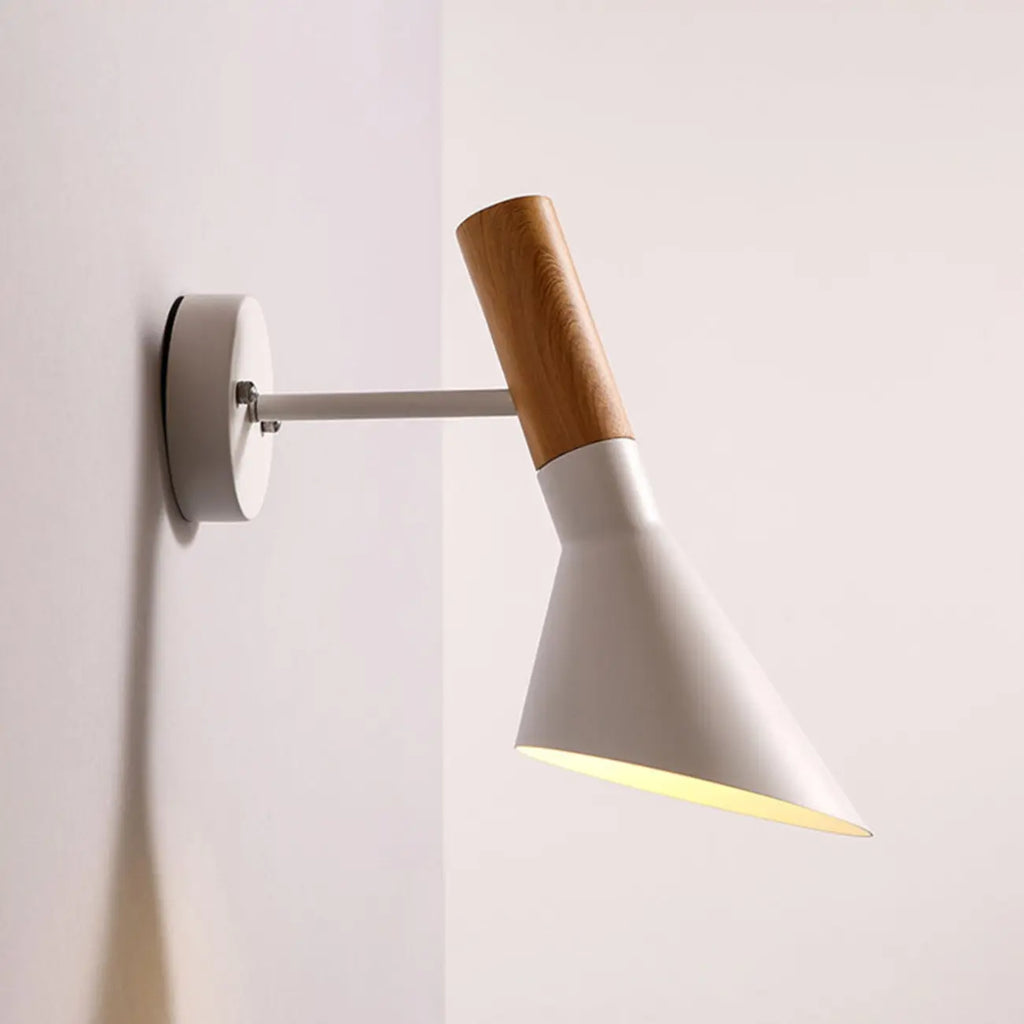 Applique murale minimaliste conique en métal noir pour la maison