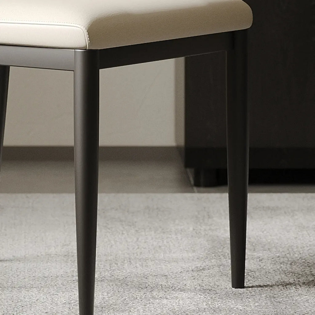 Chaise de salle à manger moderne à dossier solide, revêtue de similicuir