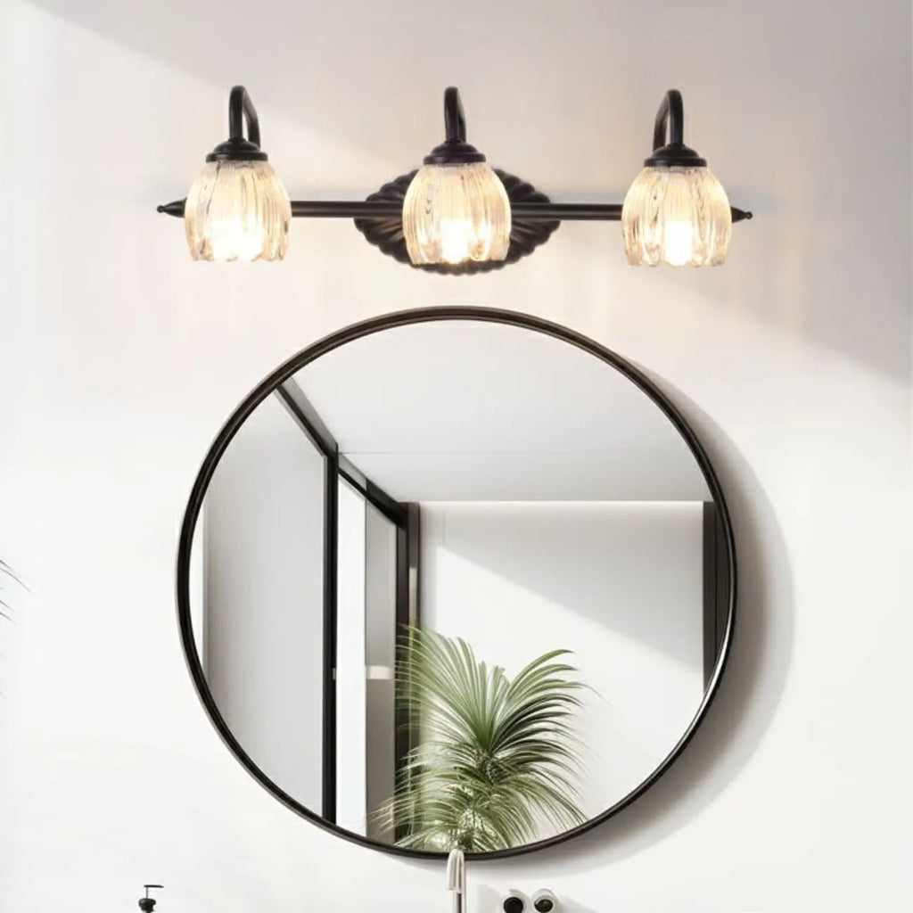 Applique murale vintage à 3 lumières pour salle de bain avec abat-jour en verre arqué