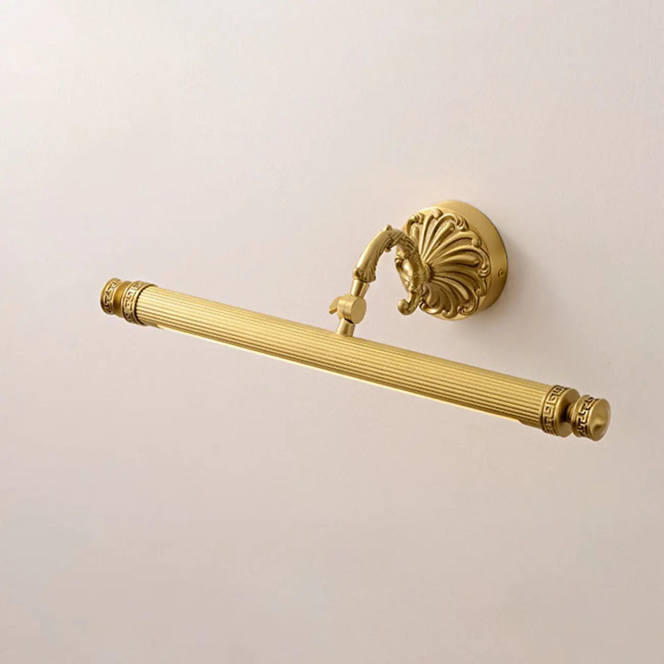 Applique murale LED dorée pour salle de bain avec lumière chaude
