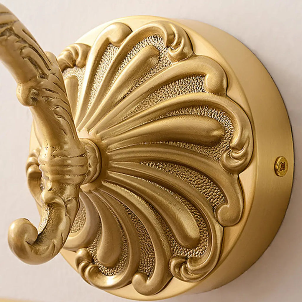 Applique murale LED dorée pour salle de bain avec lumière chaude