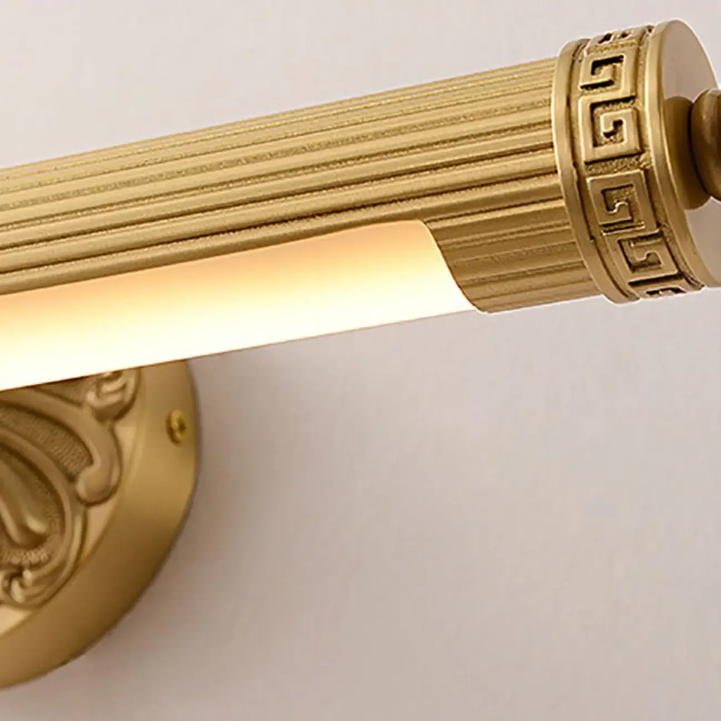 Applique murale LED dorée pour salle de bain avec lumière chaude