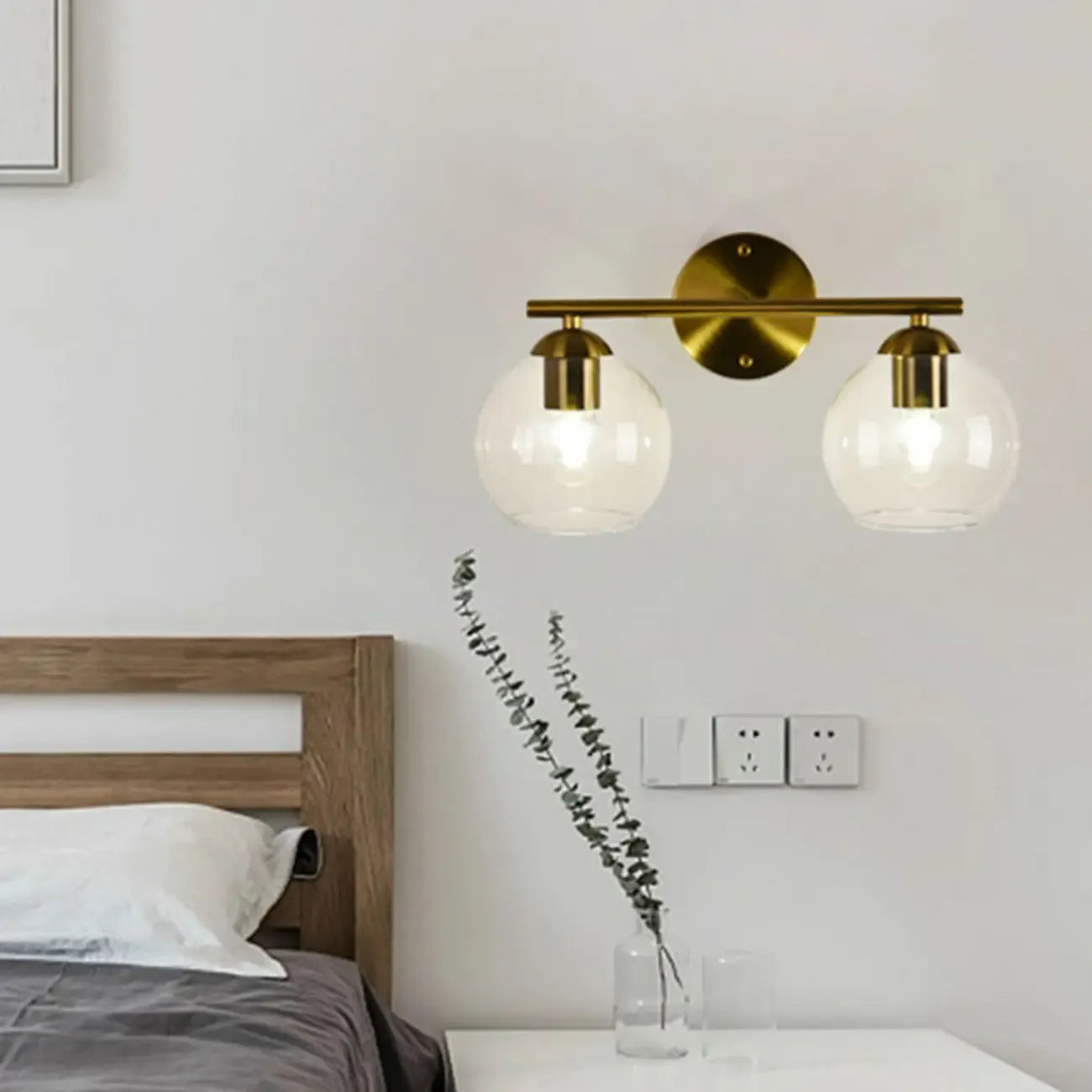 Applique murale moderne à deux globes LED pour salle de bain