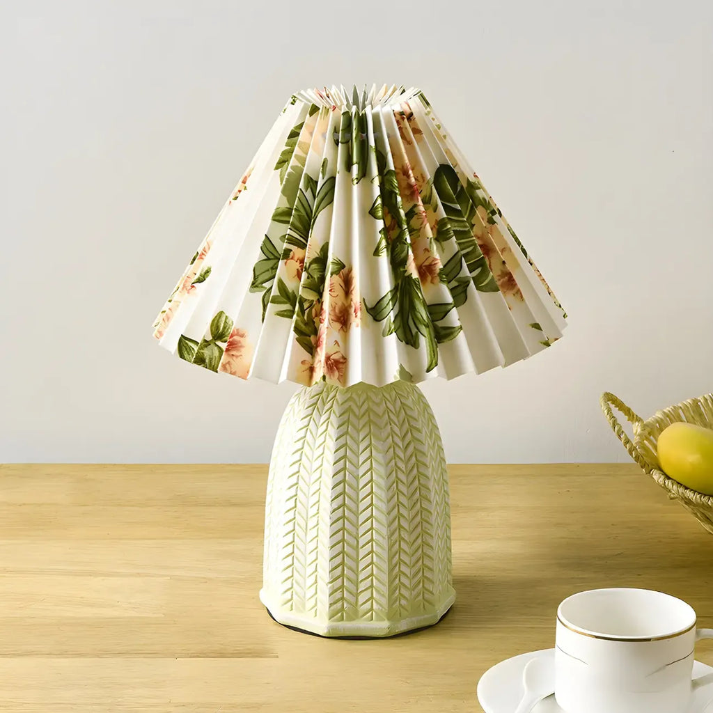 Lampe de table en céramique à abat-jour plissé style champêtre