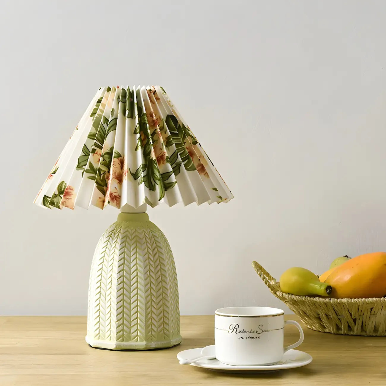 Lampe de table en céramique à abat-jour plissé style champêtre