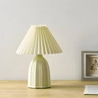Lampe de table en céramique à abat-jour plissé style champêtre